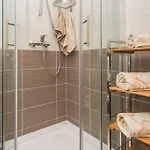 F-1 Apartman *