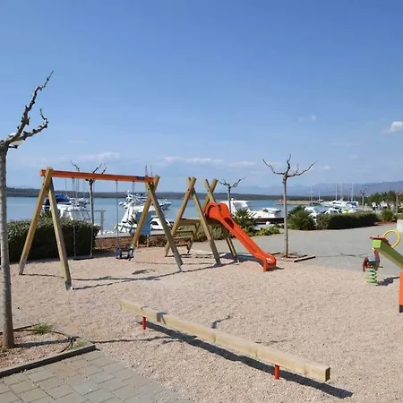 F-1 شقة كليمنو